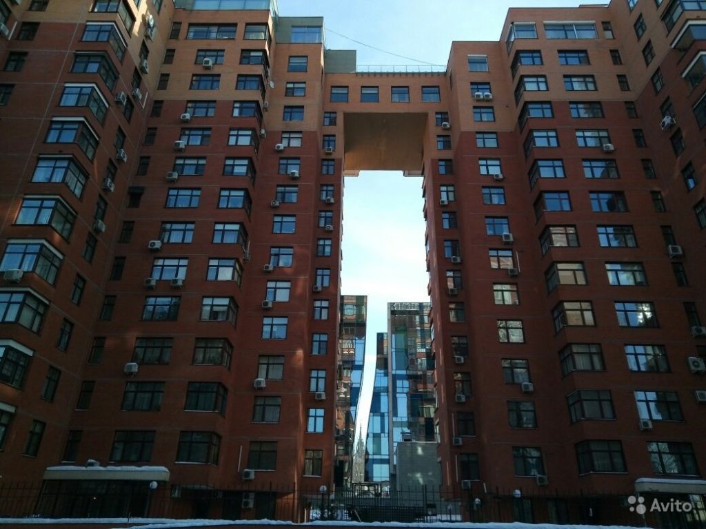 Продам квартиру 4-к квартира 166.5 м² на 3 этаже 14-этажного монолитного дома в Москве. Фото 1