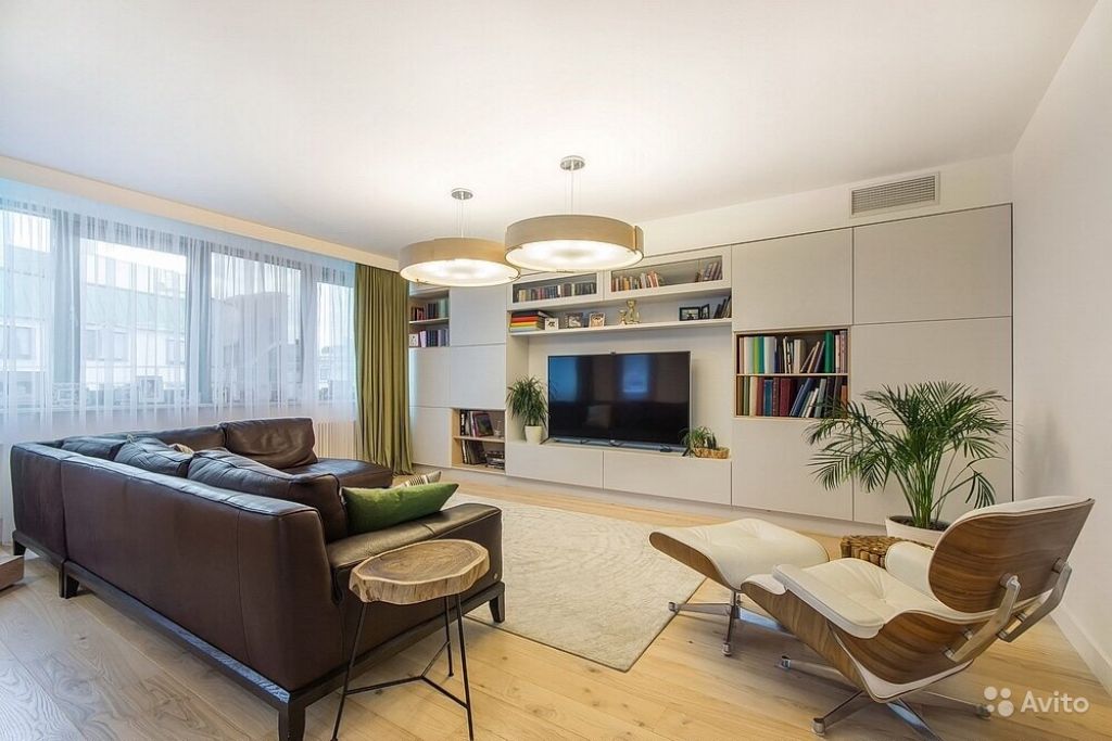 Продам квартиру 5-к квартира 300 м² на 8 этаже 8-этажного монолитного дома в Москве. Фото 1