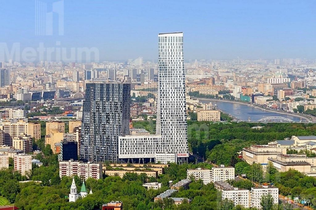 Продам квартиру 5-к квартира 295 м² на 31 этаже 36-этажного монолитного дома в Москве. Фото 1