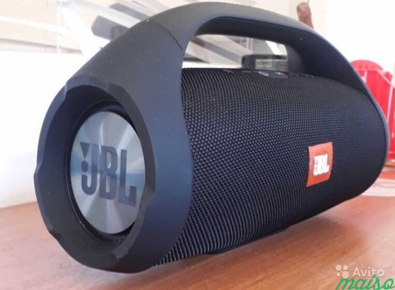 Колонка box. Колонка JBL Boombox 3. Портативная колонка JBL Boombox большая. Колонка JBL Бумбокс 3 большая. Портативная колонка JBL Booms Box.