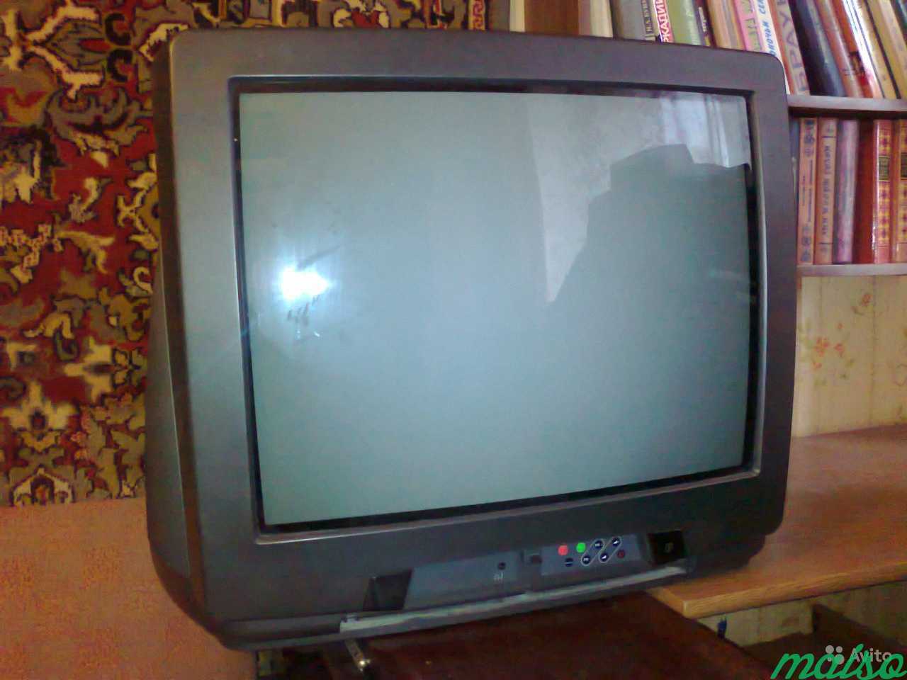 Продать телевизор спб. Телевизор 54 см. Диагональ телевизора 54 см. Телевизор 54-66 см. Primer телевизор 54.