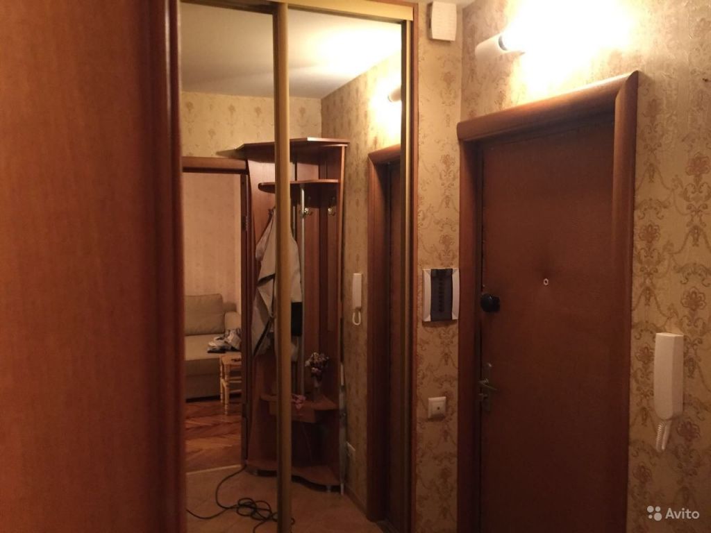 Сдам квартиру 1-к квартира 35 м² на 4 этаже 9-этажного кирпичного дома в Москве. Фото 1