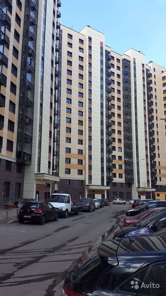 Сдам квартиру 2-к квартира 65 м² на 4 этаже 17-этажного монолитного дома в Москве. Фото 1
