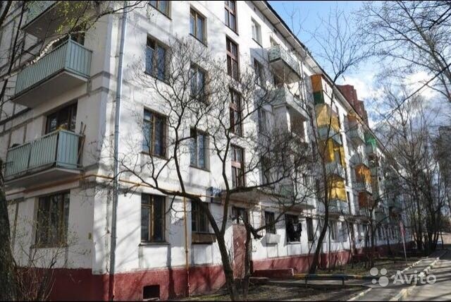 Сдам квартиру 3-к квартира 60 м² на 2 этаже 5-этажного блочного дома в Москве. Фото 1