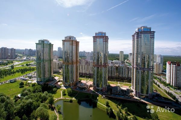 Сдам квартиру 3-к квартира 122 м² на 13 этаже 31-этажного монолитного дома в Москве. Фото 1