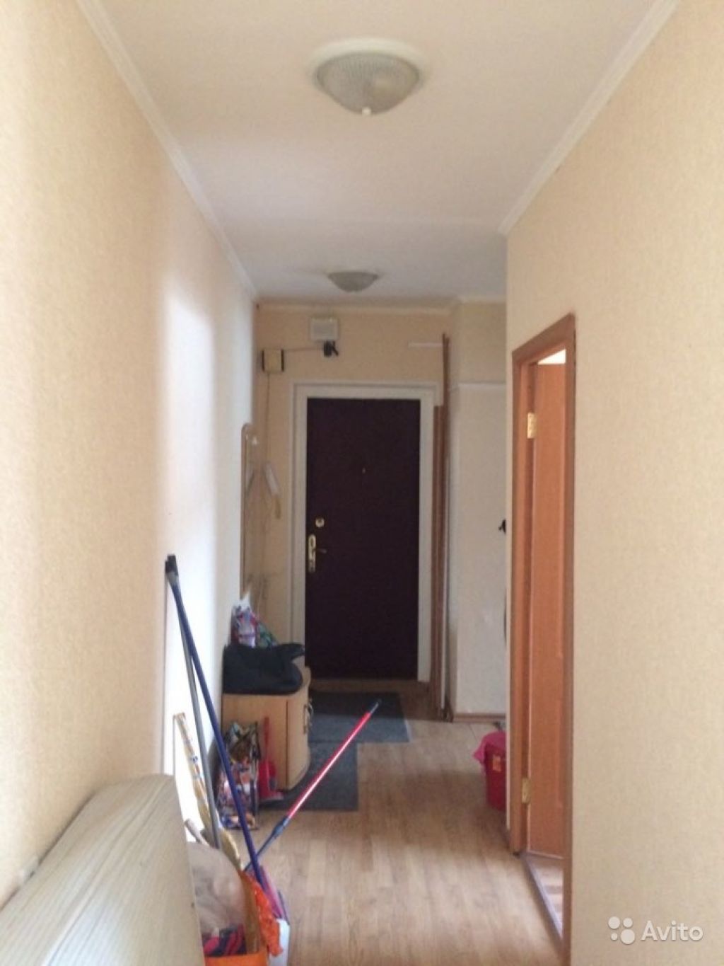 Сдам квартиру 3-к квартира 80 м² на 2 этаже 9-этажного панельного дома в Москве. Фото 1