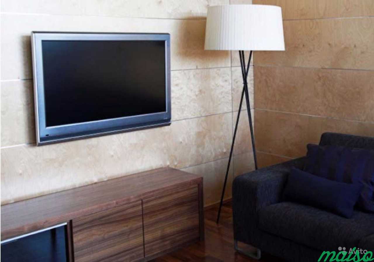 телевизор лучше повесить на стену или поставить на тумбу