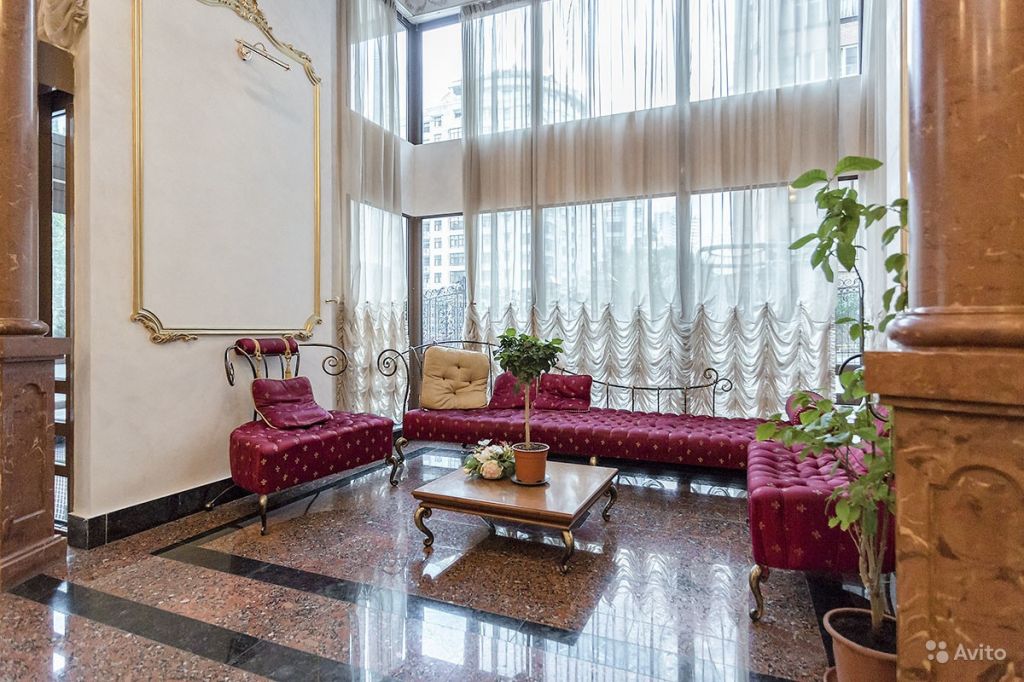 Сдам квартиру 5-к квартира 160 м² на 2 этаже 13-этажного монолитного дома в Москве. Фото 1