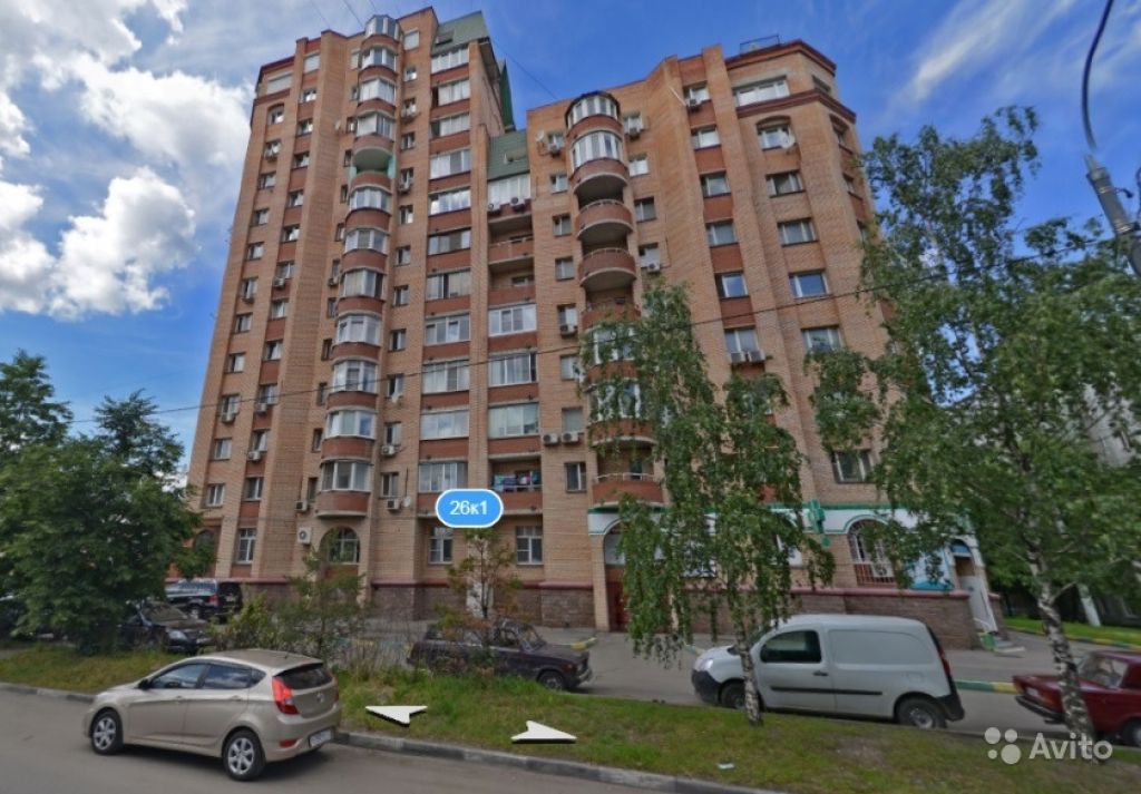Сдам квартиру 4-к квартира 120 м² на 5 этаже 13-этажного кирпичного дома в Москве. Фото 1