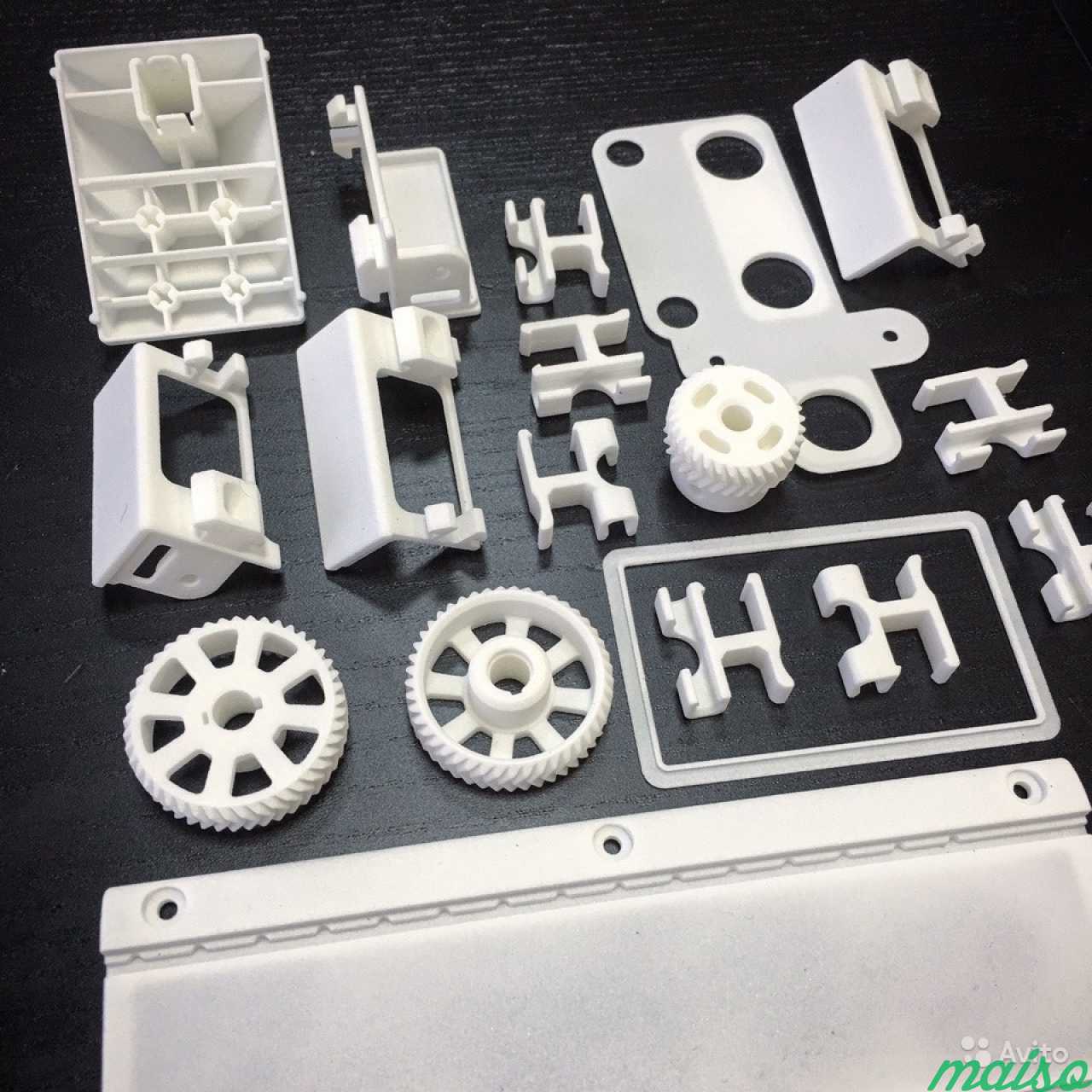 Печать детали. Печать полиамидом SLS. SLS 3d печать. 3в печать из полиамида FDM. Детали изготовленные на 3d принтере.