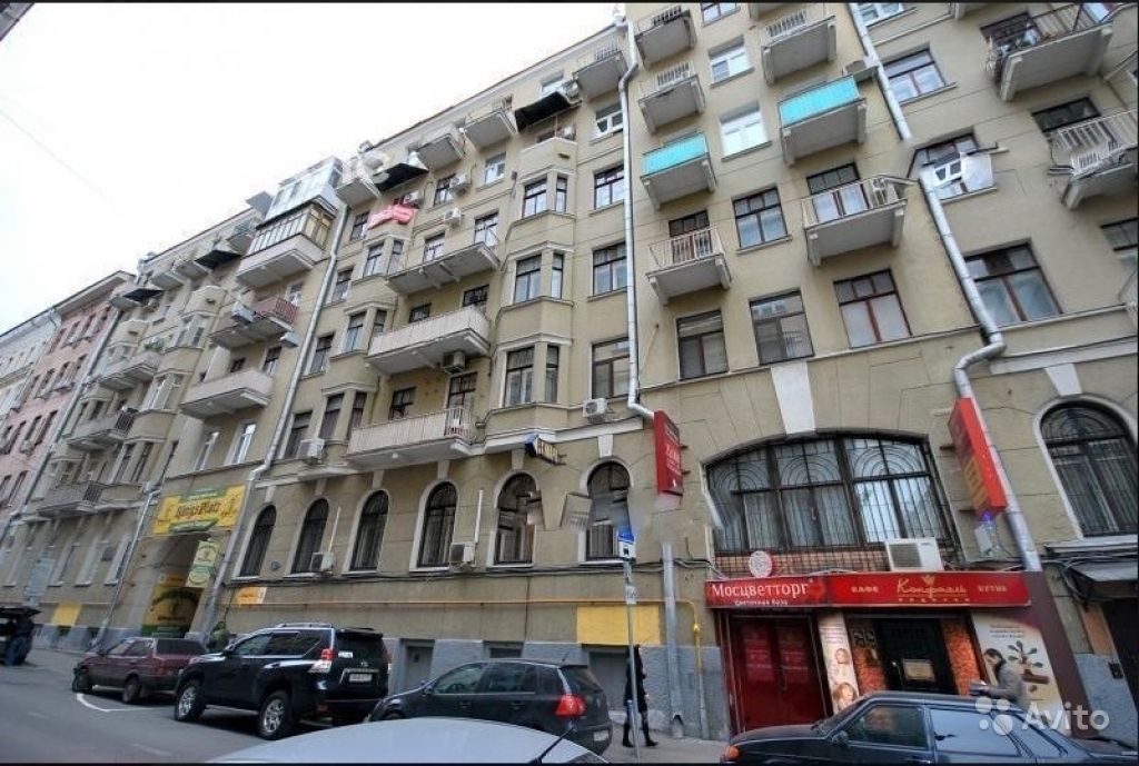 Сдам квартиру Студия 45 м² на 3 этаже 5-этажного кирпичного дома в Москве. Фото 1