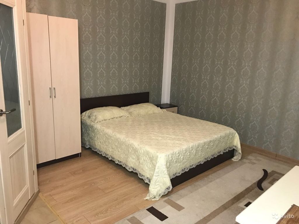 Сдам квартиру посуточно Студия 25 м² на 2 этаже 3-этажного блочного дома в Москве. Фото 1