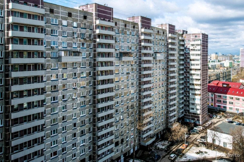 Сдам квартиру посуточно 1-к квартира 40 м² на 14 этаже 18-этажного панельного дома в Москве. Фото 1
