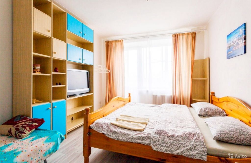 Сдам квартиру посуточно 2-к квартира 50 м² на 7 этаже 10-этажного кирпичного дома в Москве. Фото 1