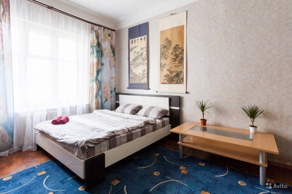 Сдам квартиру посуточно 3-к квартира 60 м² на 4 этаже 6-этажного кирпичного дома в Москве. Фото 1