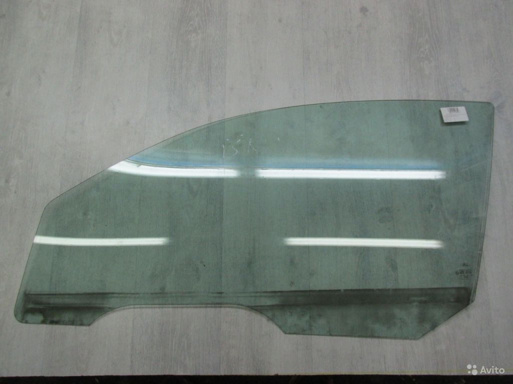 Стекло передней двери левое Форд Фокус 1 в Москве. Фото 1