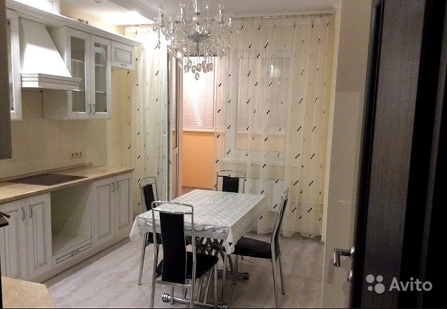 Сдам квартиру посуточно 1-к квартира 38 м² на 8 этаже 15-этажного монолитного дома в Москве. Фото 1