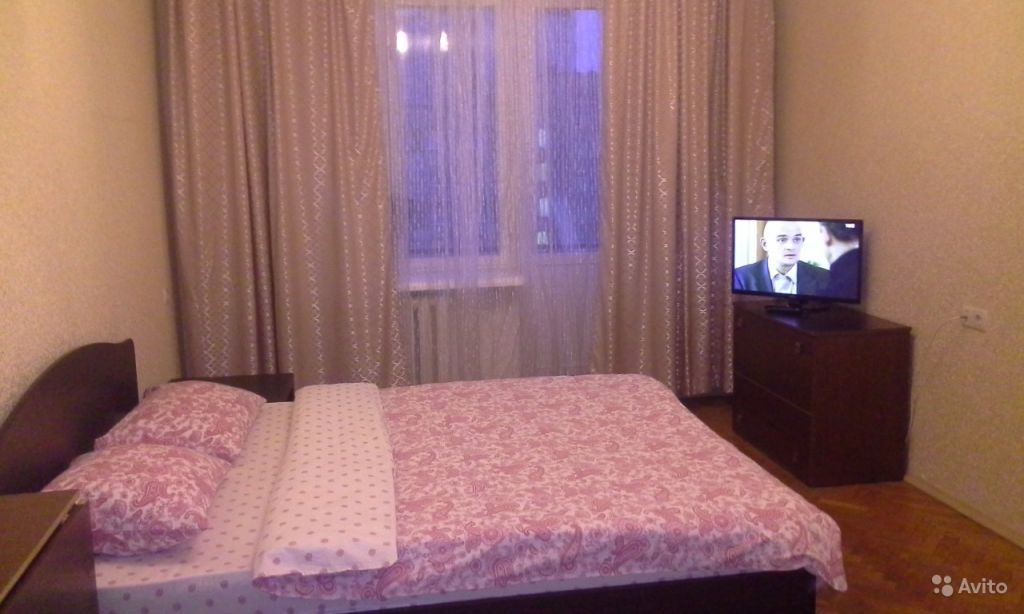 Сдам комнату посуточно Комната 16 м² в 3-к квартире на 7 этаже 8-этажного блочного дома в Москве. Фото 1