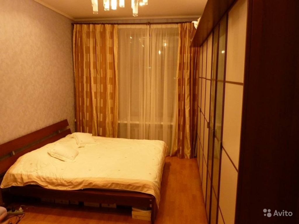 Сдам квартиру посуточно 2-к квартира 50 м² на 1 этаже 5-этажного кирпичного дома в Москве. Фото 1