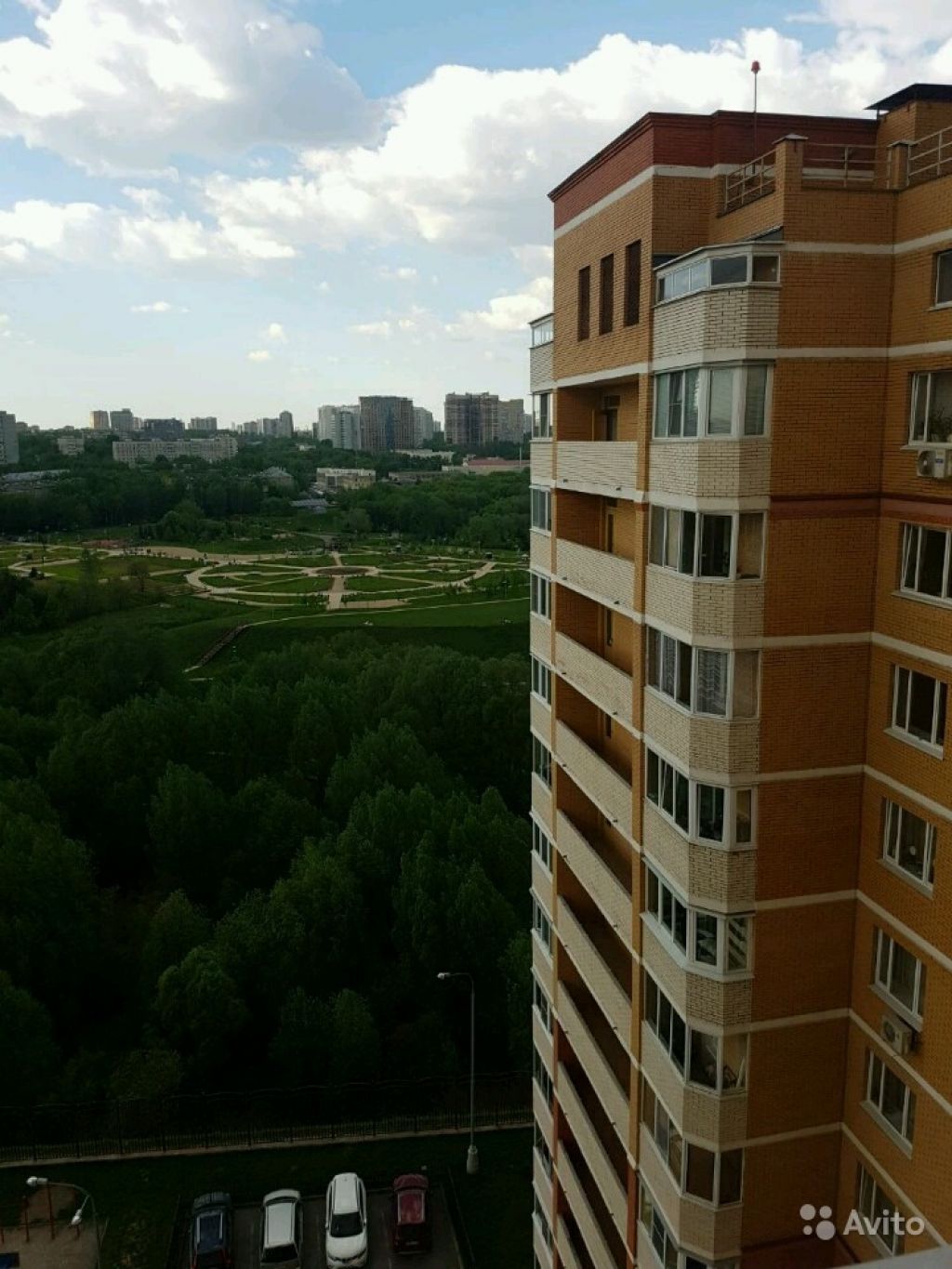 Сдам квартиру посуточно 2-к квартира 60 м² на 7 этаже 12-этажного панельного дома в Москве. Фото 1