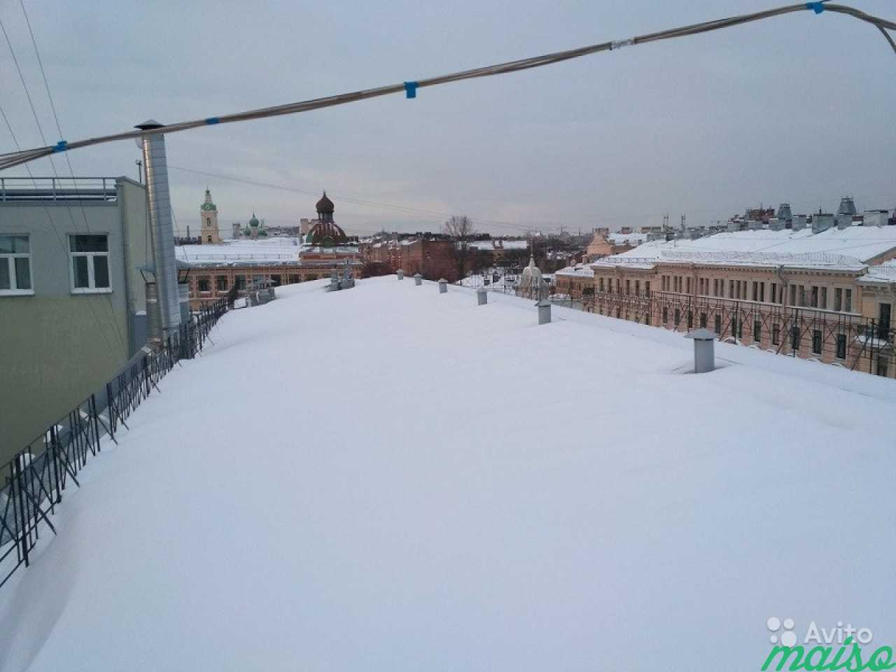 Уборка снега с крыш, чистка крыш, вывоз снега в Санкт-Петербурге. Фото 9