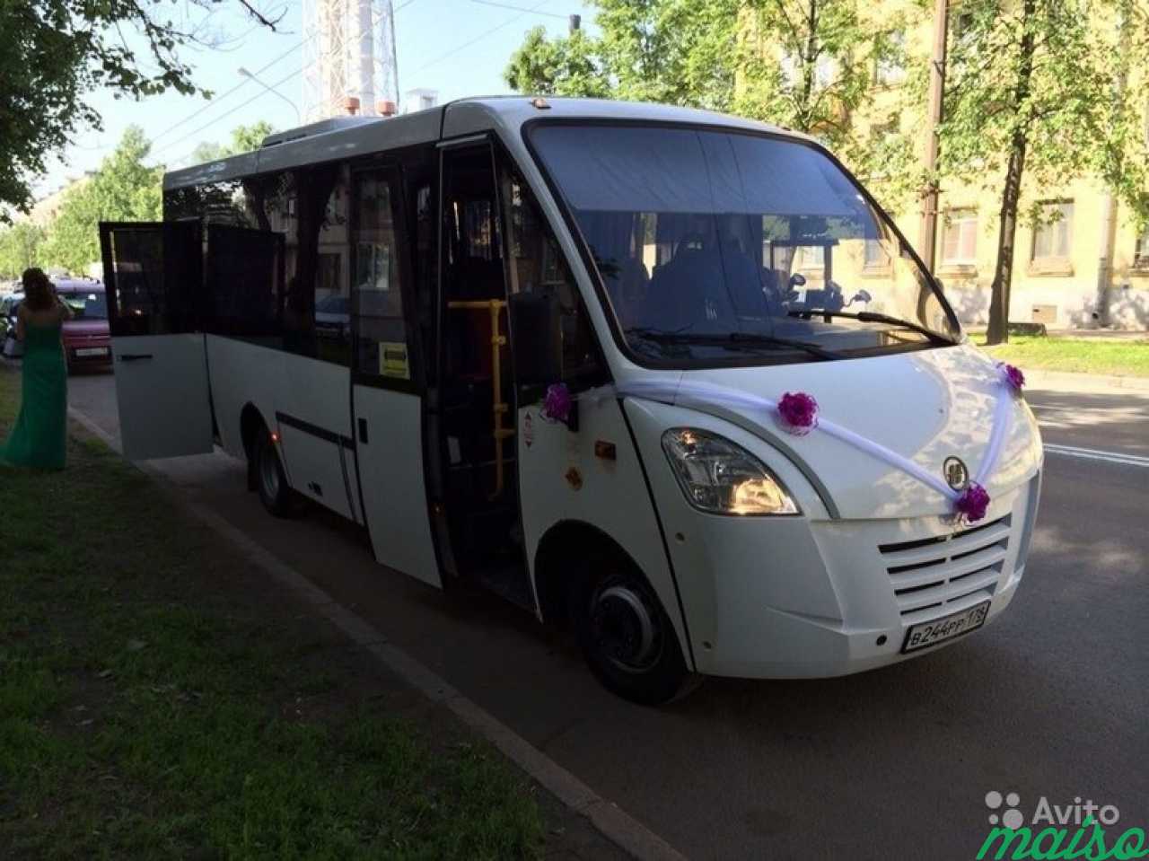 Заказ автобуса на 30 мест и 20 мест в Санкт-Петербурге. Фото 1