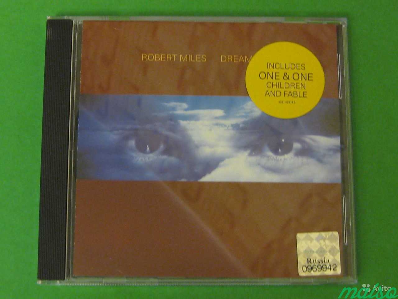 Miles dreamland. Robert Miles Dreamland 1996. Dream House 1997 диск Robert Miles. Robert Miles Thirteen.