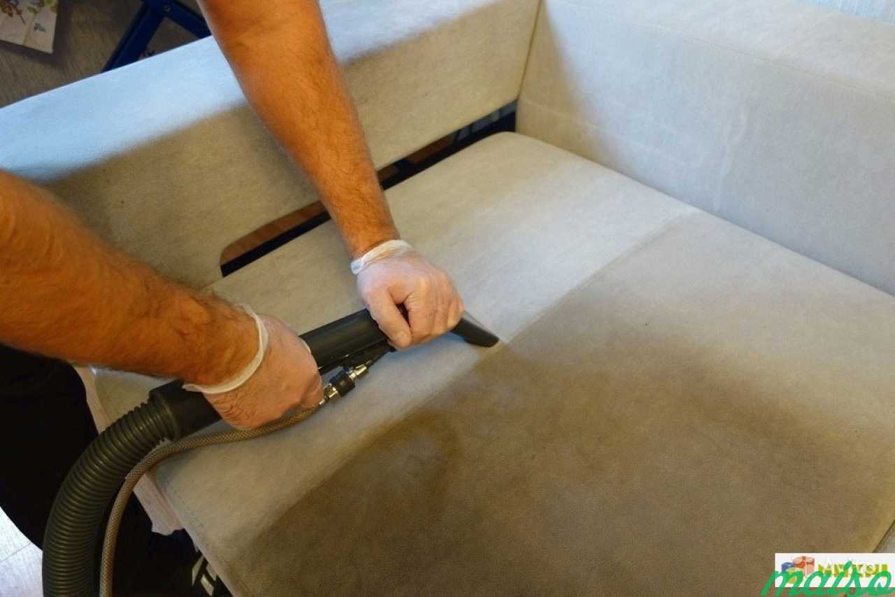 чистка дивана моющим пылесосом керхер