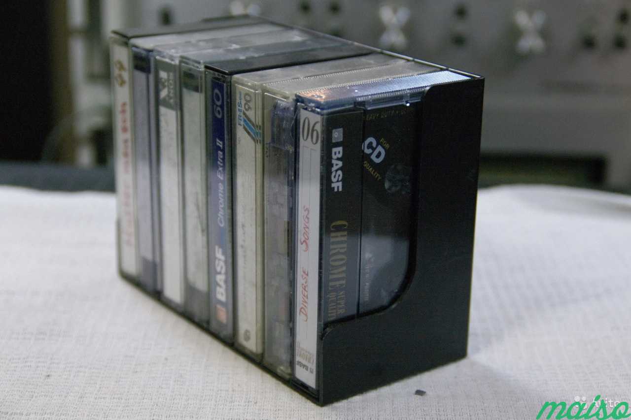 Аудиокассеты 8 шт в боксе кассеты в Санкт-Петербурге. Фото 1