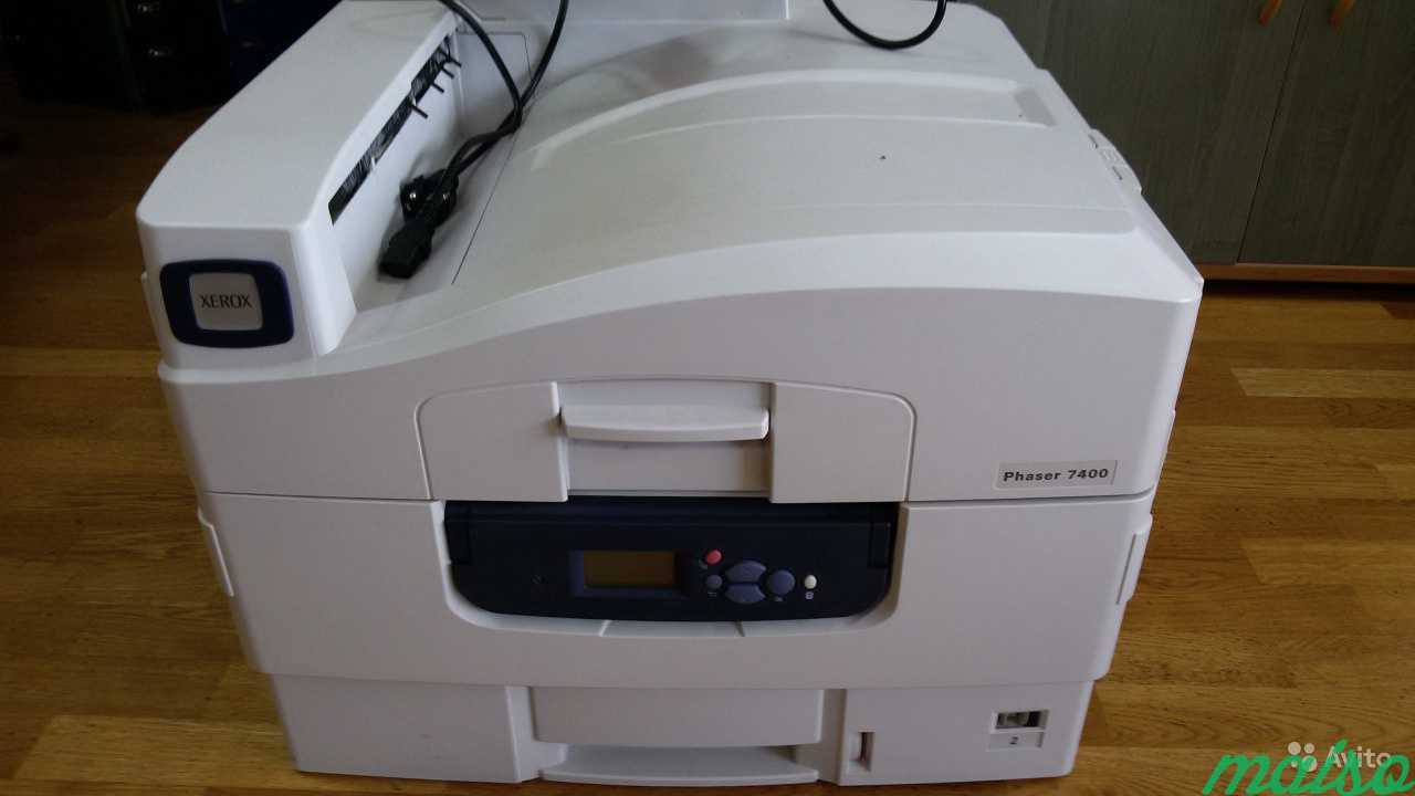 Лазерный принтер Xerox Phaser 7400 в Санкт-Петербурге. Фото 1