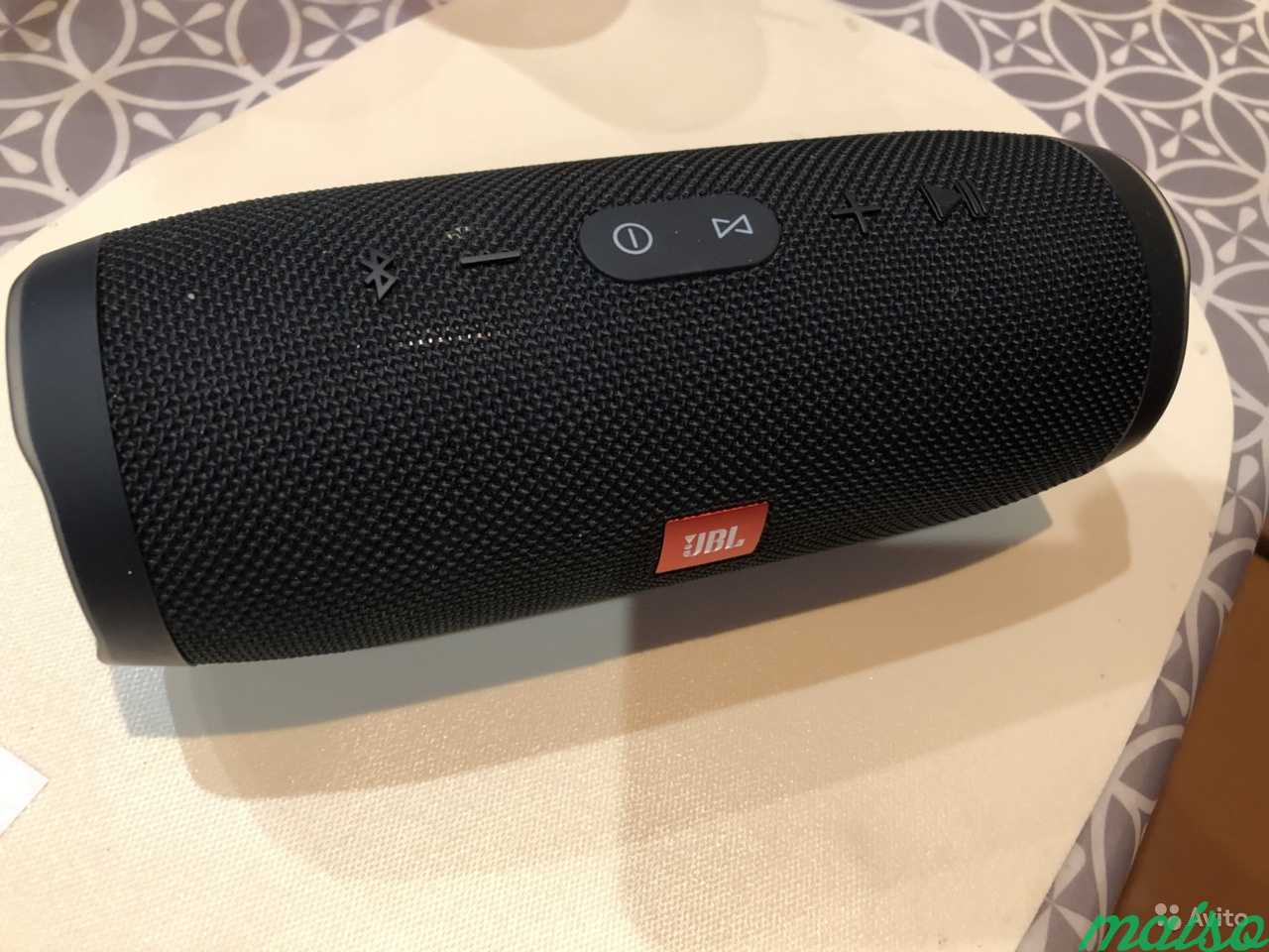 Jbl оригинал. Акустическая система JBL vla301. Колонка JBL оригинал. Колонки юбилейные JBL оригинал. JBL за 7000 рублей.