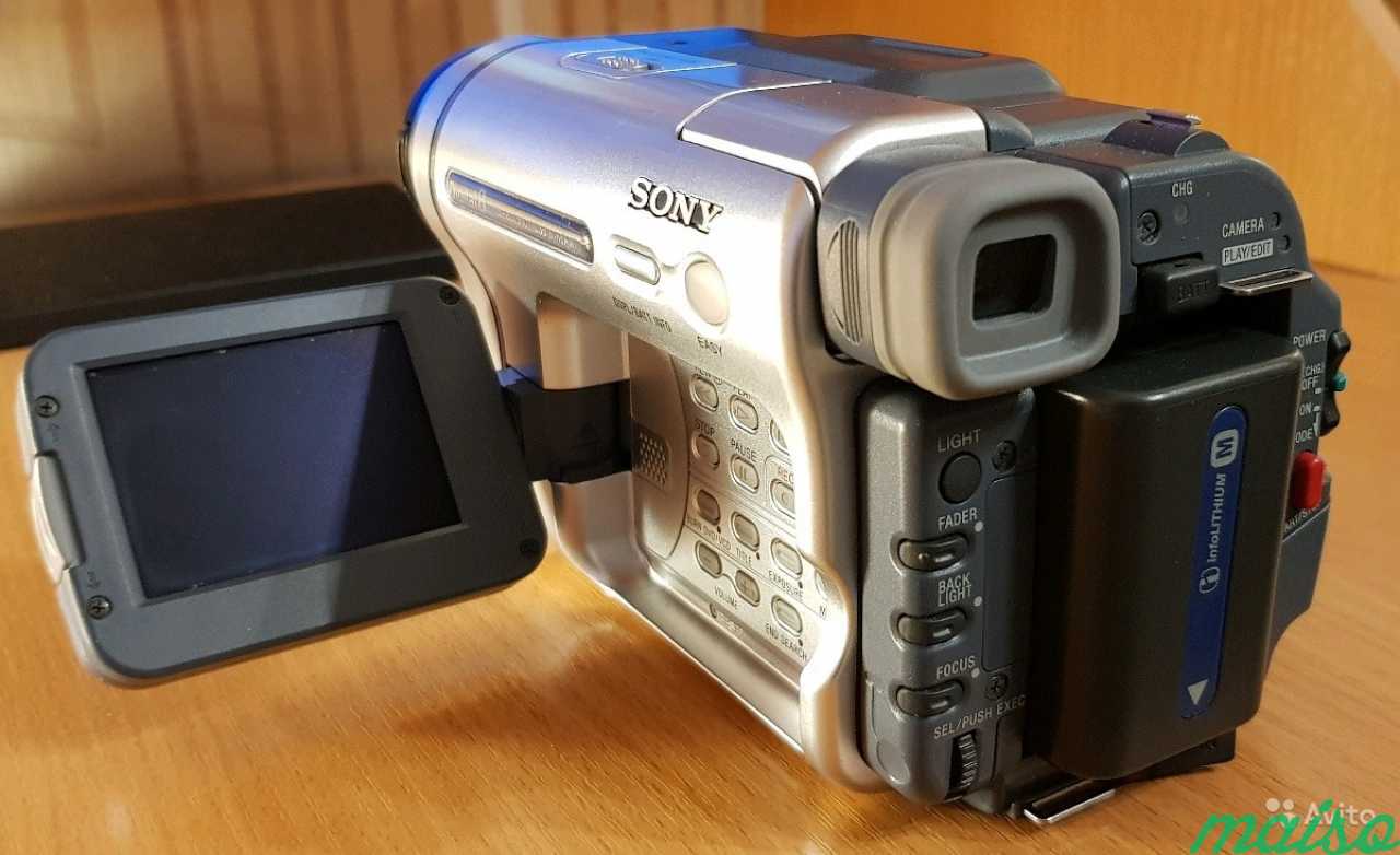 Видеокамера digital 8 Sony DCR TRV 265E в Санкт-Петербурге. Фото 2