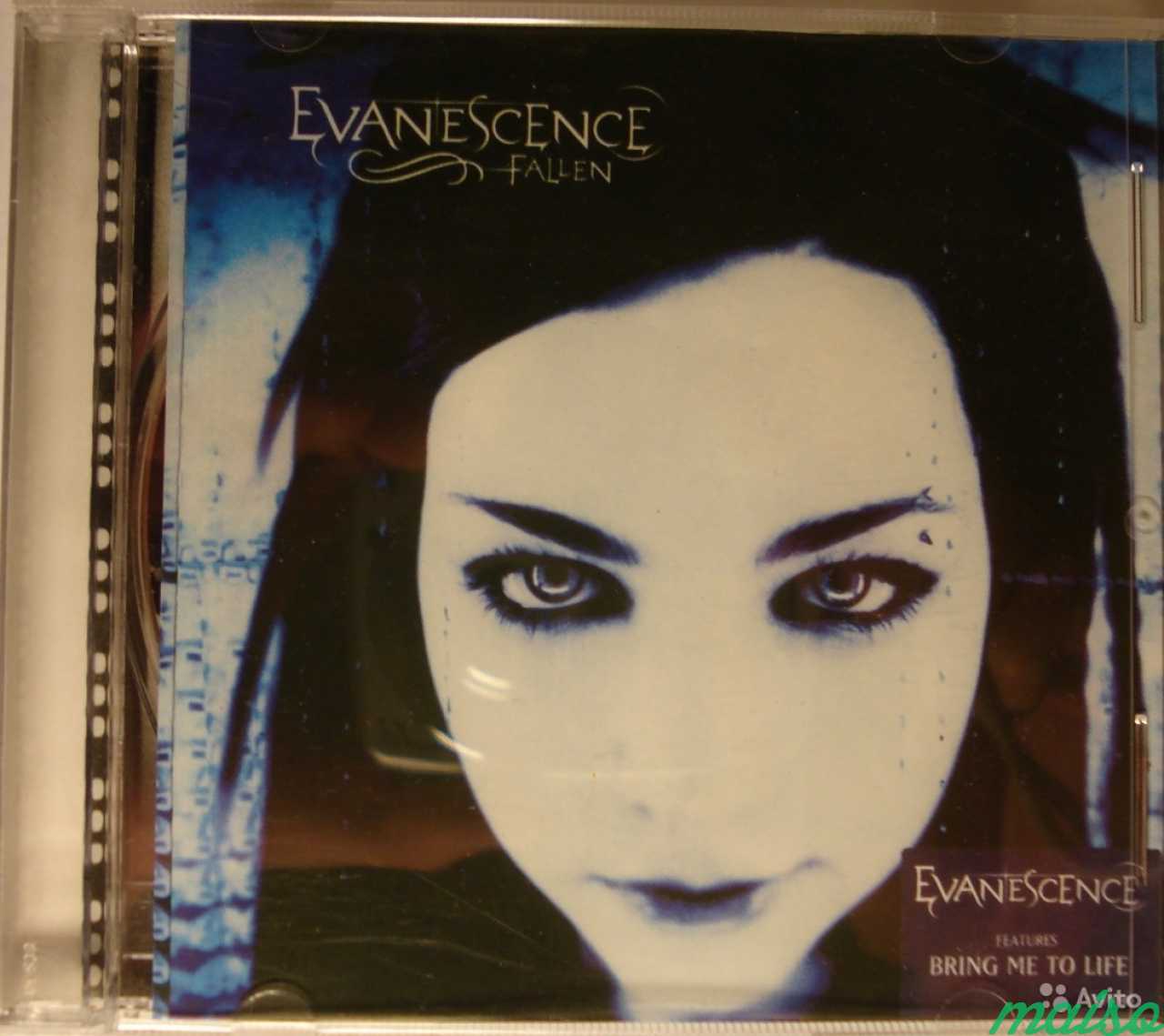 Эванесенс ми ту лайф текст. Эванесенс бринг ми. Evanescence bring me to Life. Evanescence bring me to Life обложка. Evanescence в Санкт-Петербурге.
