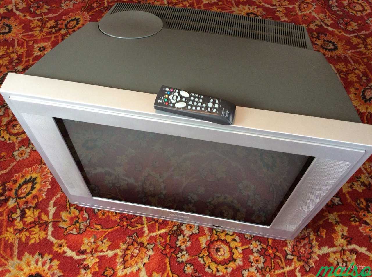 Телевизор б у спб. Thomson 29df17kg. Телевизор кинескопный Thomson 29 72 см. Телевизор Томсон ЭЛТ 72 см. Телевизор с кинескопом 72 см Томсон.