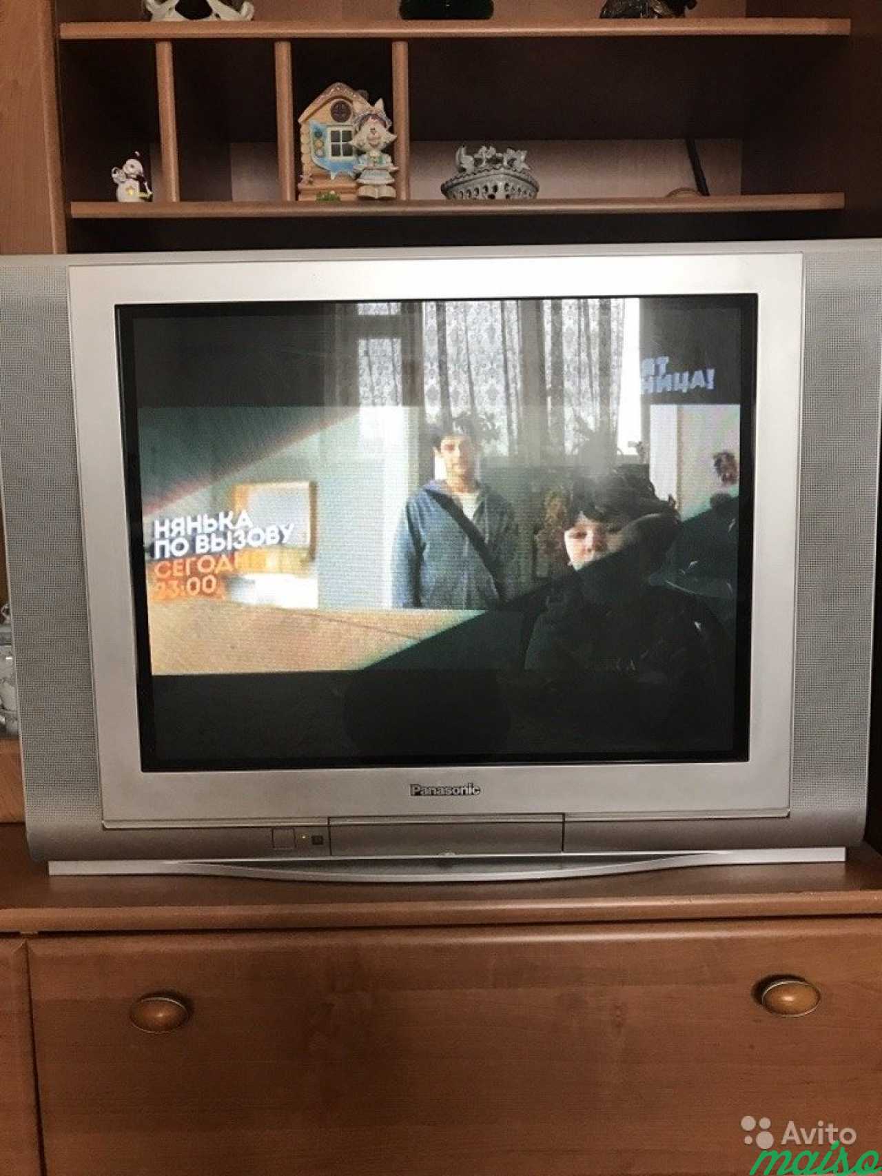 Телевизор Панасоник маленький старый