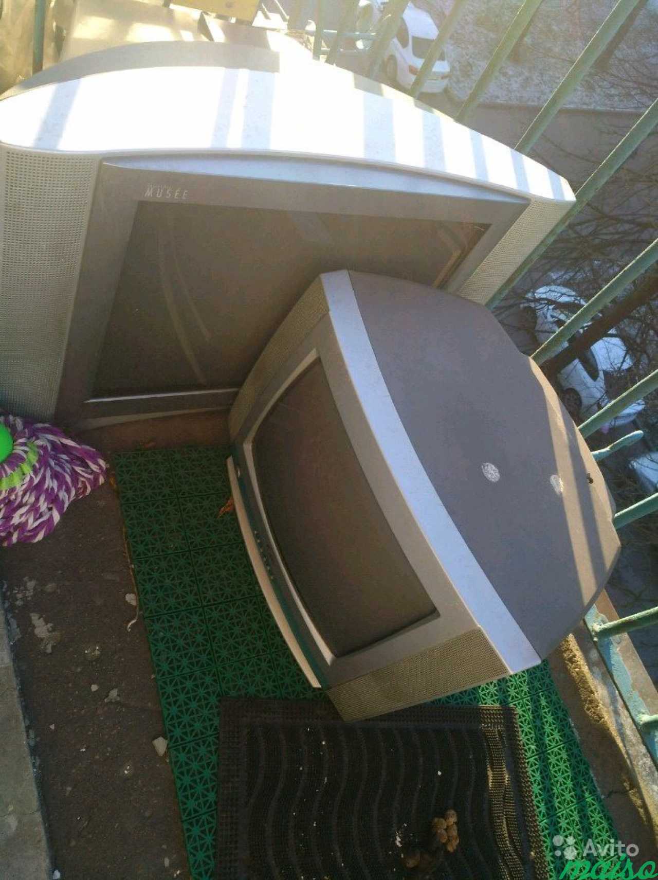 2 телевизора в рабочем состоянии с пультами в Санкт-Петербурге. Фото 1