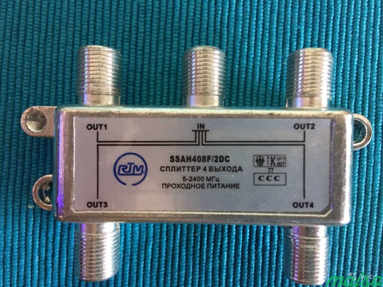 Делители экрана. Сплиттер ssah408f/2dc(1x4, 5-2000мгц). Сплиттер ssah408f/2dc 1x4. Сплиттер 4 выхода f, 5-2150 МГЦ TBTEC. Ответвитель антенный на 4тв проходной.