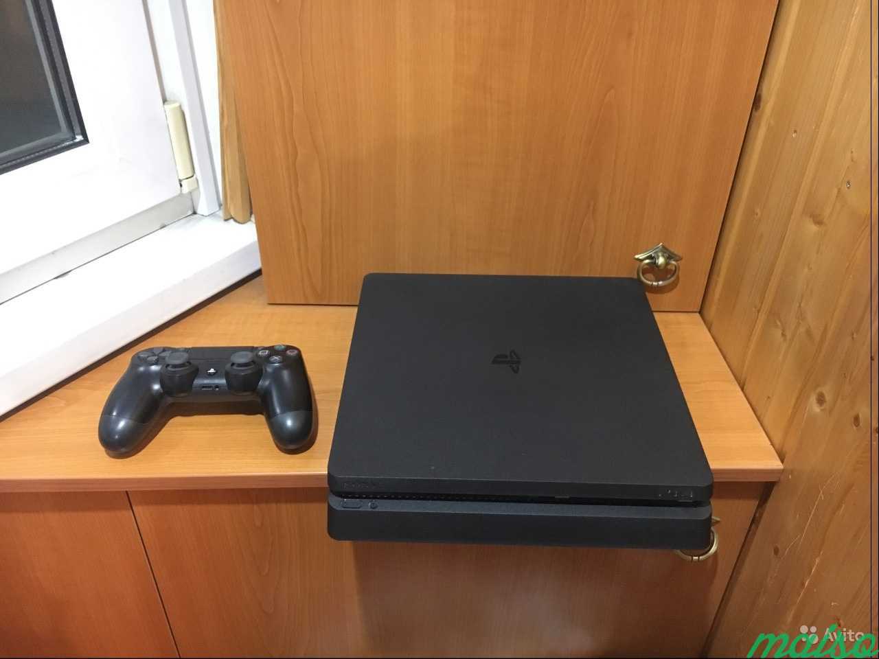 Sony Playstation 4 slim 500gb 4 игры ufc2 в Санкт-Петербурге. Фото 1