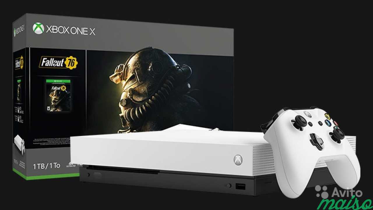 Xbox series s robot white