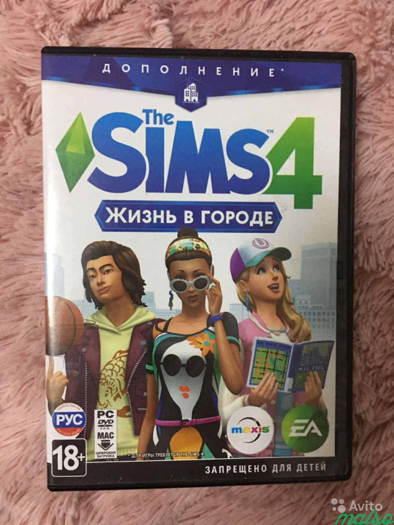 The Sims4 Жизнь в Городе в Санкт-Петербурге. Фото 1