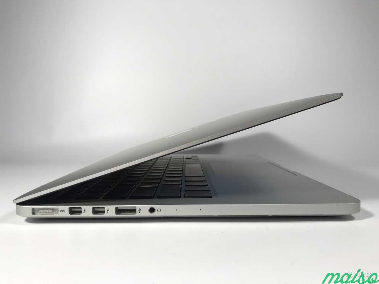 Кастомный макбук. MACBOOK Air 13 m2 8/256gb Midnight Black.