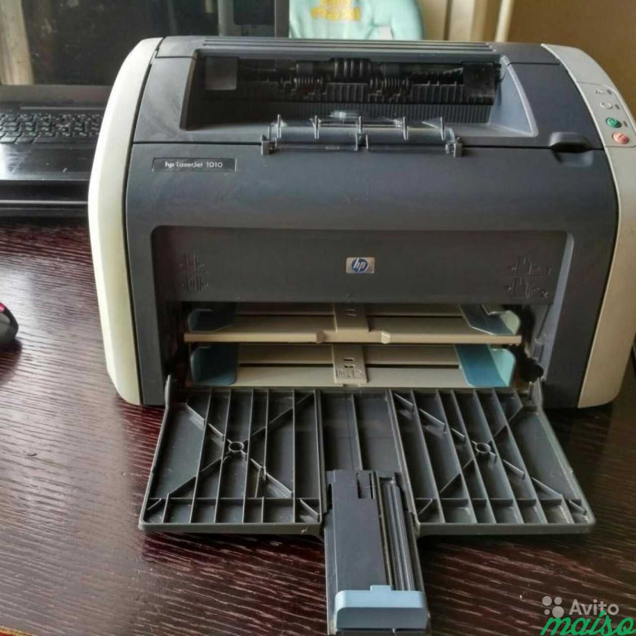 Принтер 1010 купить. Принтер НР лазер Джет 1010.