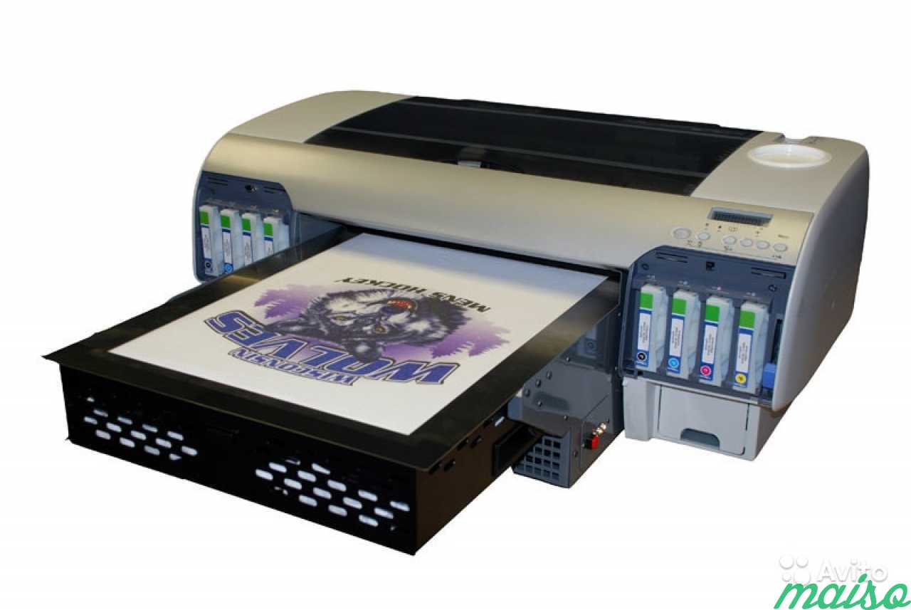 Купить принтер для футболок. Текстильный принтер DTG Pro. ДТФ принтер для футболок. Принтер для печати на керамике. Аппарат для печати на керамике.
