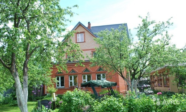 Продам дом 3-этажный дом 243 м² ( кирпич ) на участке 9 сот. , в черте города в Москве. Фото 1