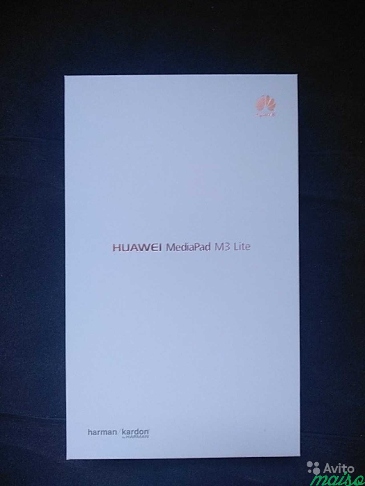 Планшет Huawei MediaPad M3 Lite 8.0 32Gb LTE в Санкт-Петербурге. Фото 3