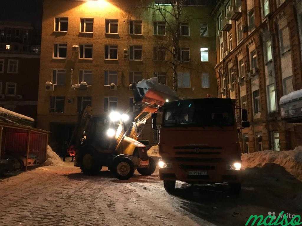 Вывоз снега с погрузкой и утилизацией в Москве. Фото 2