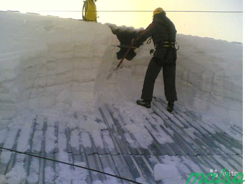 Уборка снега с крыш в Москве. Фото 3