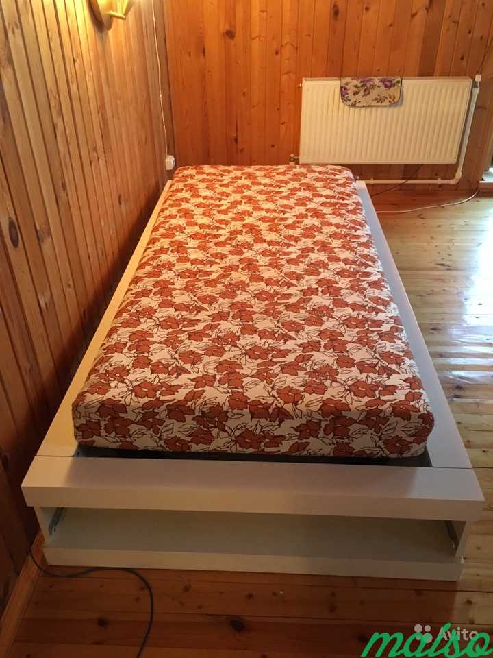 Односпальная кровать 90х200 в Москве. Фото 2