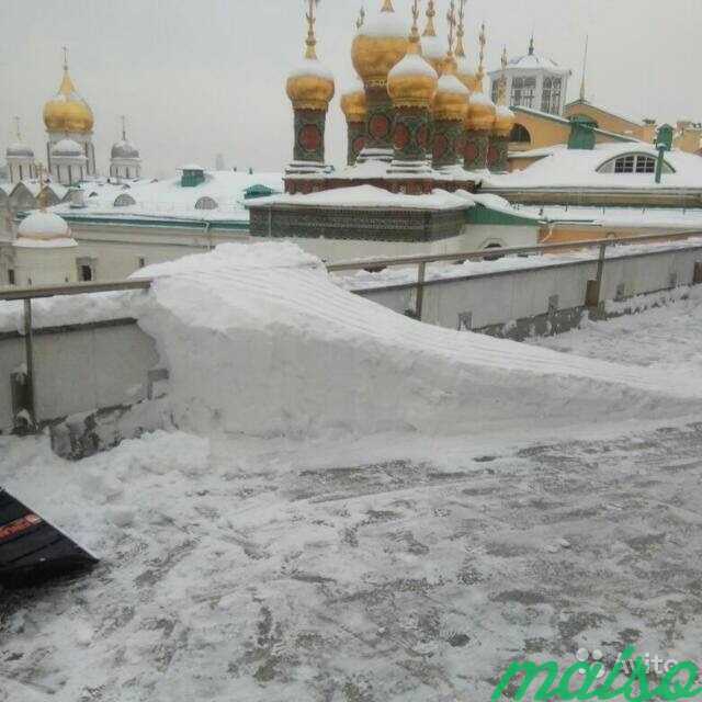 Очистка крыш от снега и наледи в Москве. Фото 1