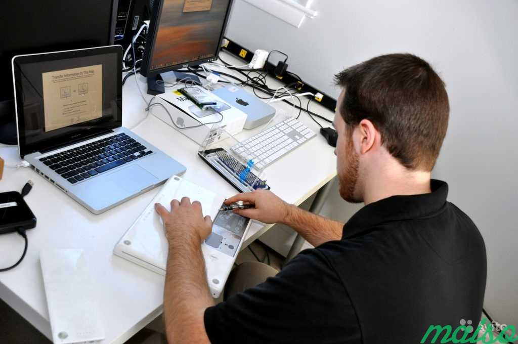 Частный компьютерный мастер, ремонт ноутбуков в Москве. Фото 1